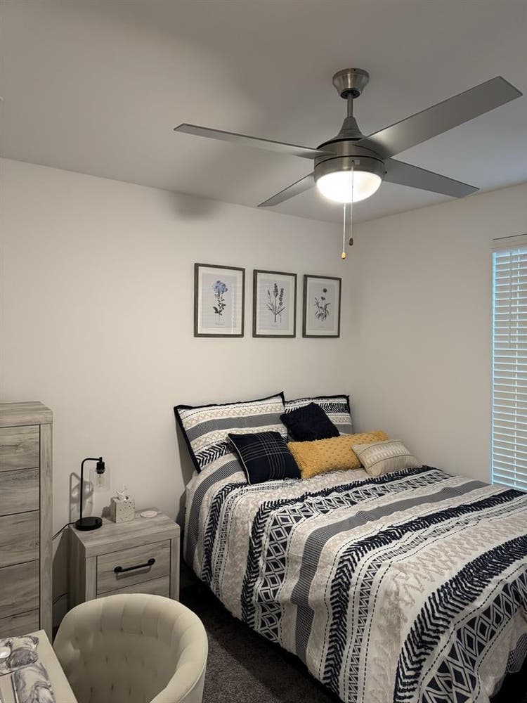 Furnished bedroom for rent