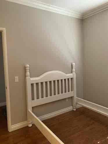 2 Rooms for rent in High Desert
