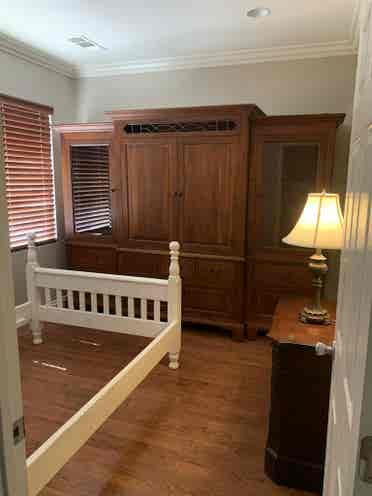 2 Rooms for rent in High Desert
