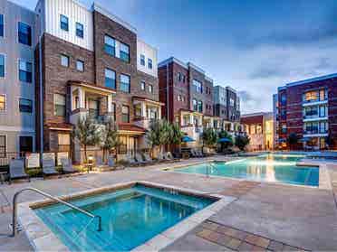 URGENT Lease Takeover Relet