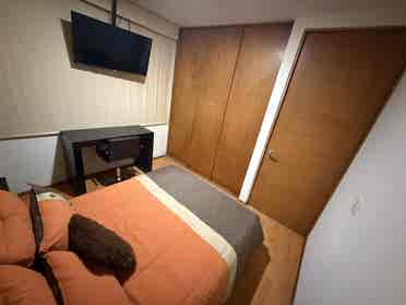 Habitación amueblada Del Valle WTC