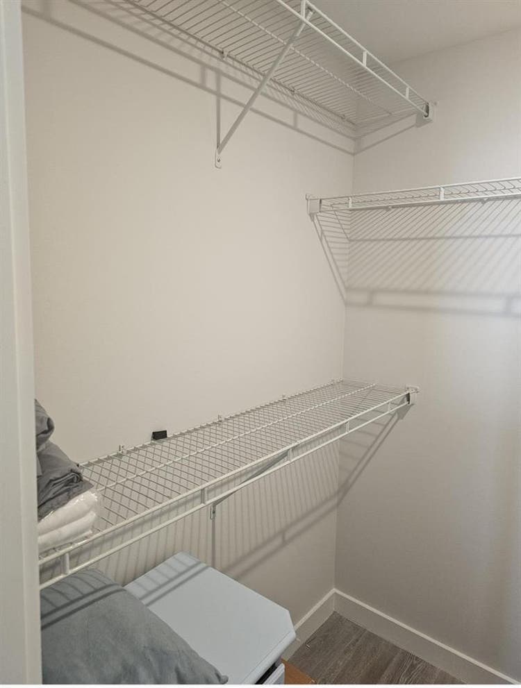 PRIVATE ROOM AND BATHROOM