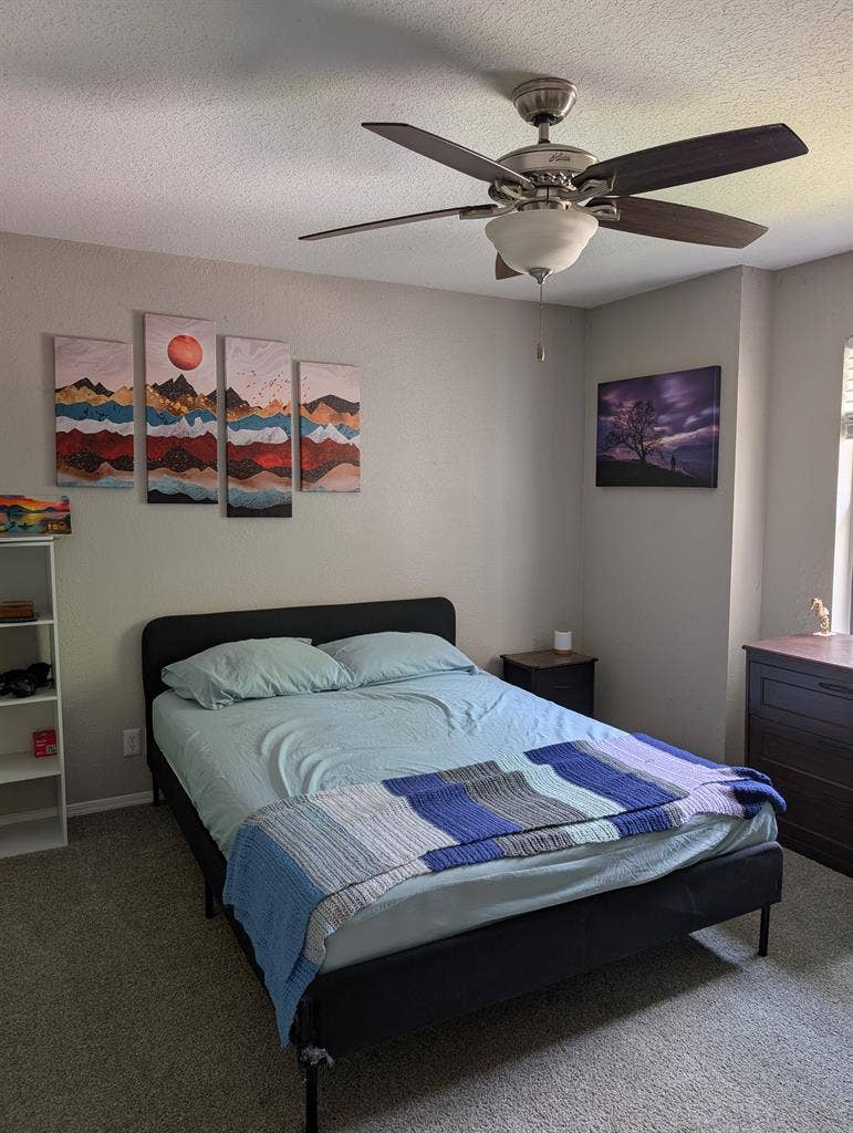Urgently Seeking to Fill Room