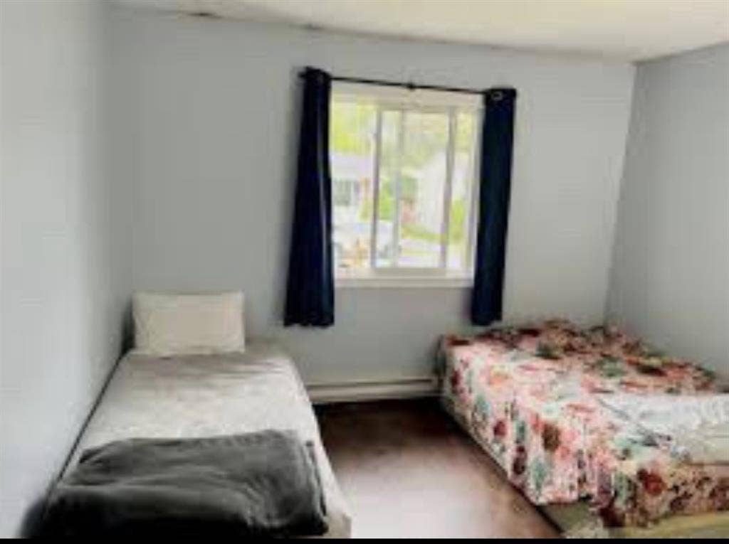 Furnished Shared Bedroom for Rent!