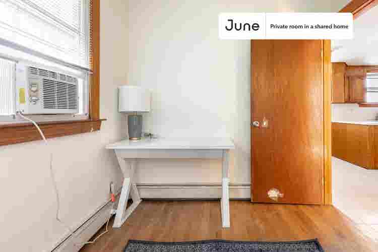 5 BR in Boston