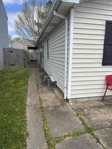 1 
bedroom and private bathroom