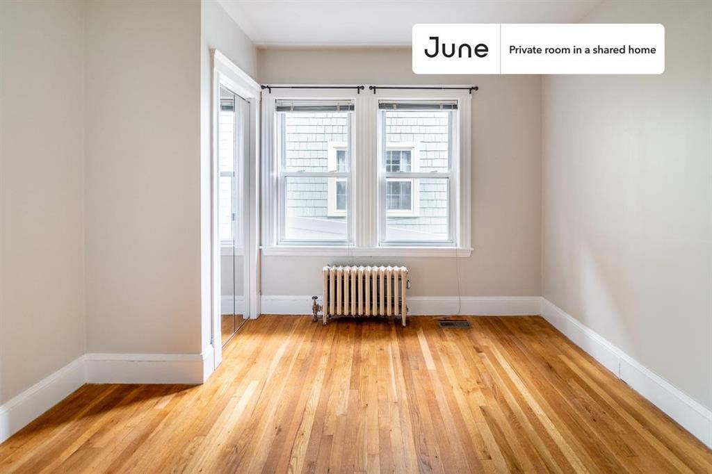 4 BR in Boston