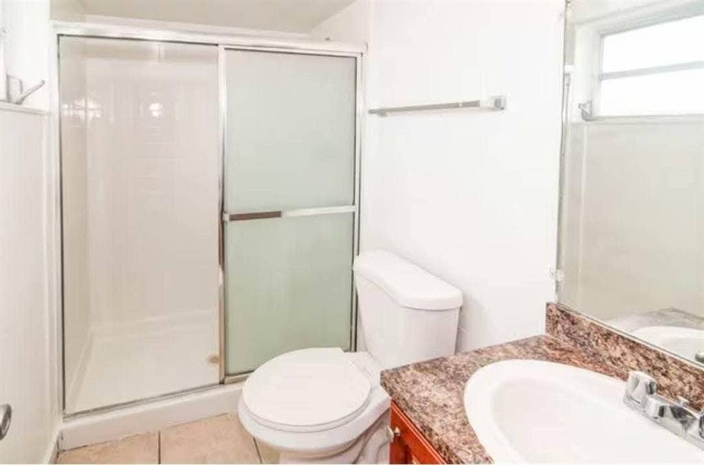 Looking for a Female roommate