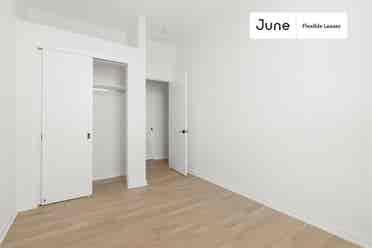 4 BR in Chicago