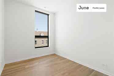 4 BR in Chicago