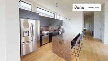 4 BR in Chicago