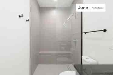 4 BR in Chicago