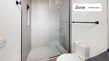 4 BR in Chicago