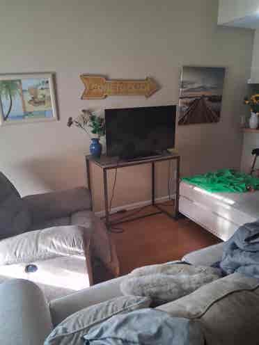 Room for rent , top floor yours!