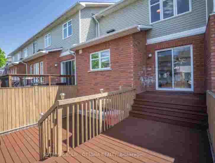 2 Rooms for Rent – Girls Only