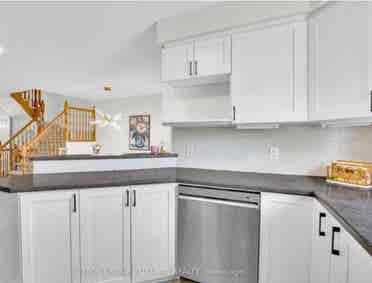 2 Rooms for Rent – Girls Only