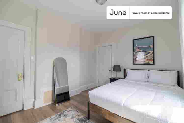 3 BR in Boston