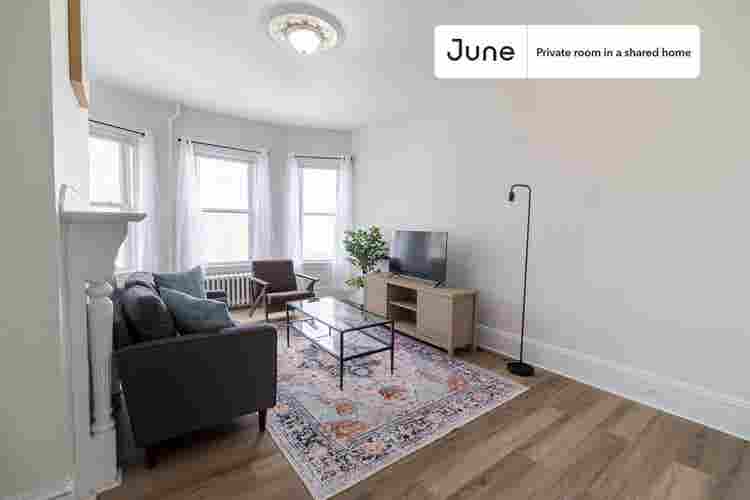 3 BR in Boston