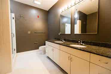 Spacious 2nd Ave N Downtown Loft