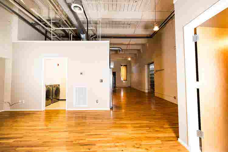 Spacious 2nd Ave N Downtown Loft