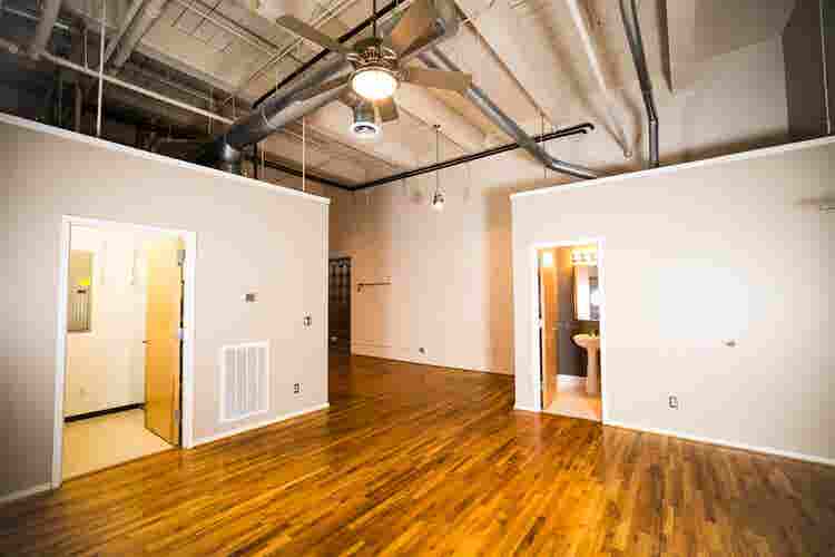 Spacious 2nd Ave N Downtown Loft