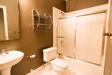 Spacious 2nd Ave N Downtown Loft