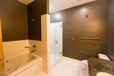 Spacious 2nd Ave N Downtown Loft