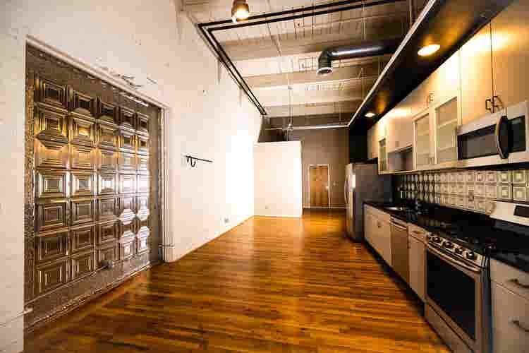 Spacious 2nd Ave N Downtown Loft