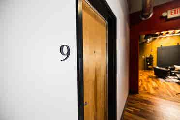 Spacious 2nd Ave N Downtown Loft