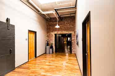 Spacious 2nd Ave N Downtown Loft