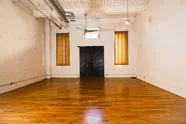 Spacious 2nd Ave N Downtown Loft