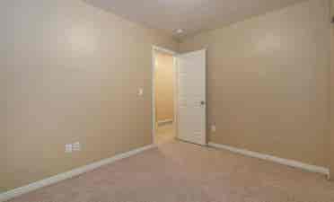 Two rooms for rent at Daybreak