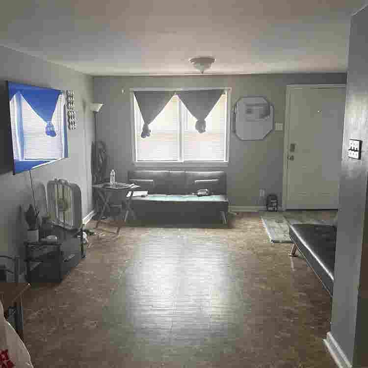 Room For Rent!!