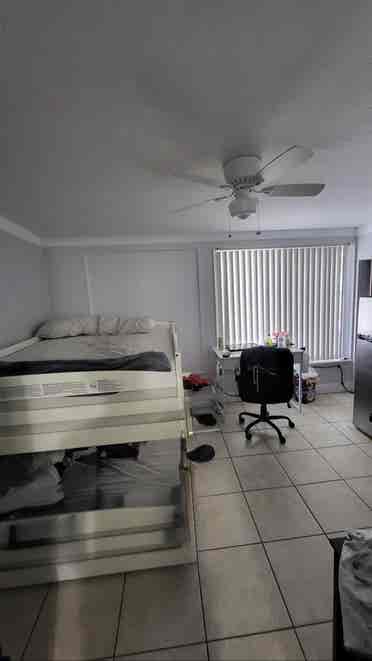 Perfect master room ready to move