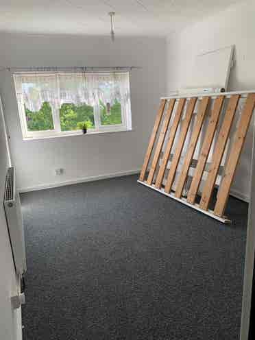 box room and big room available