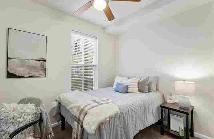 ✨ Sublease Available URGENT! ✨