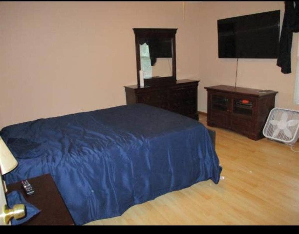 Room Home Share