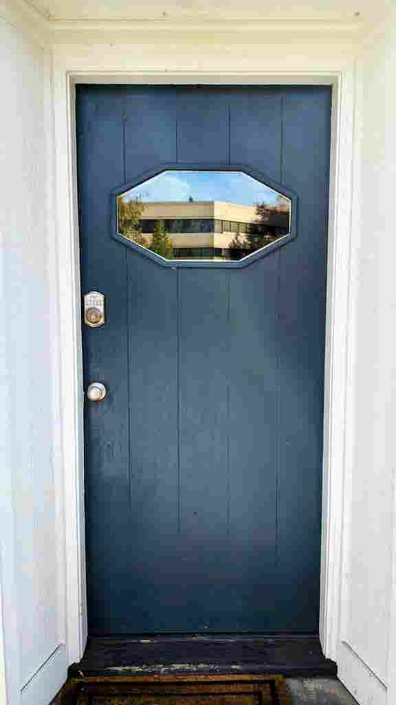 Seeking single tenant without pet