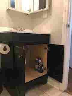 3-Rm Suite, includes Garage& Utils!