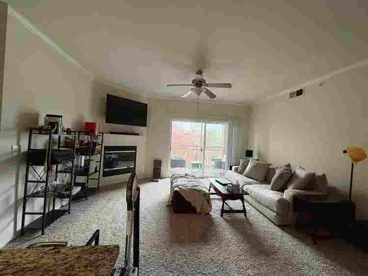 Private Room+Bath+Garage Included