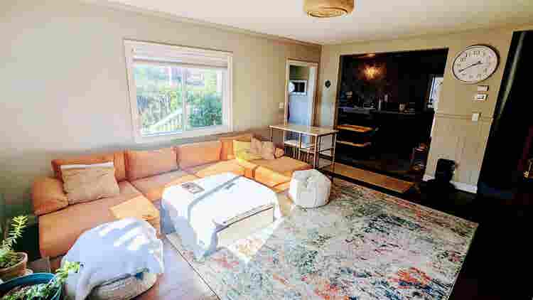 Seeking single tenant without pets