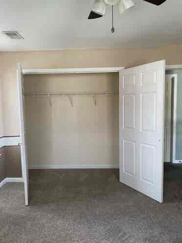 Large bedroom for rent with all