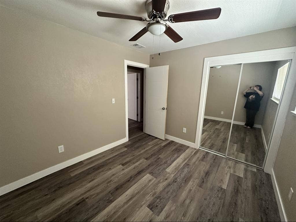 2 bedrooms available, quiet home