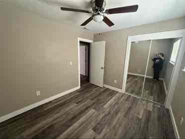 2 bedrooms available, quiet home