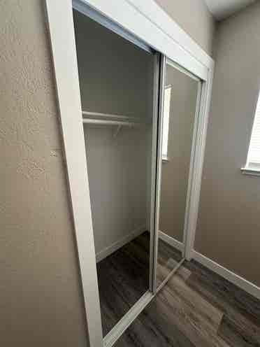 2 bedrooms available, quiet home