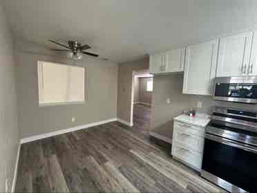 2 bedrooms available, quiet home