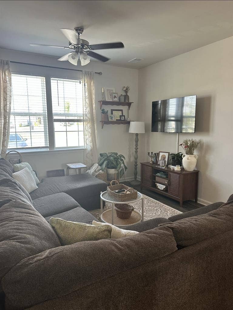 Female Roommate Needed!