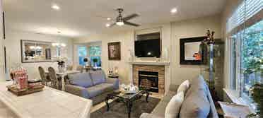Room fully furnished