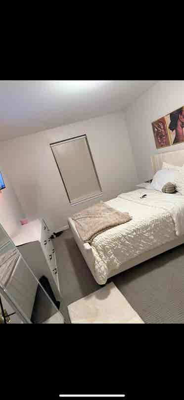 Furnished Room 2 Bed