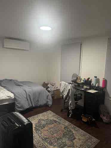 1 Room Available in Bath